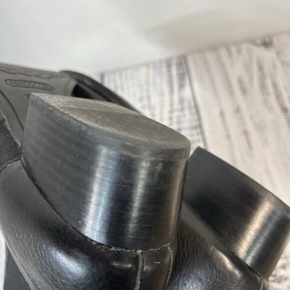 Aerosoles Black Leather Ankle Boots Booties size 9 Criss Cross Dressy Casual - Picture 9 of 13